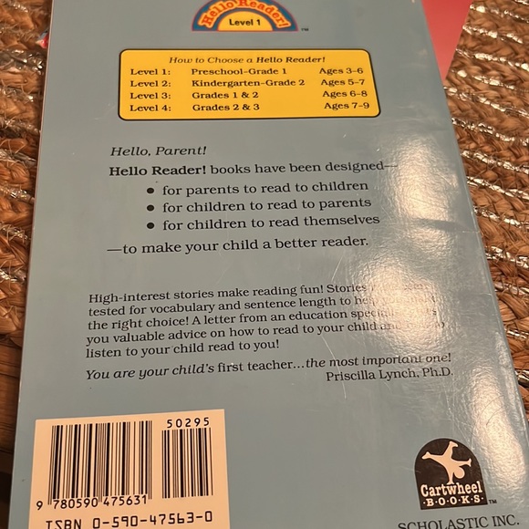 6 books mostly level 1 for kids 🙏🙏🙏 - Picture 10 of 12